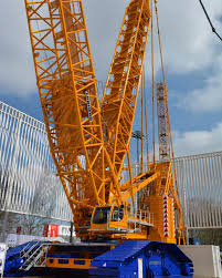 Buckner heavy lifting cranes